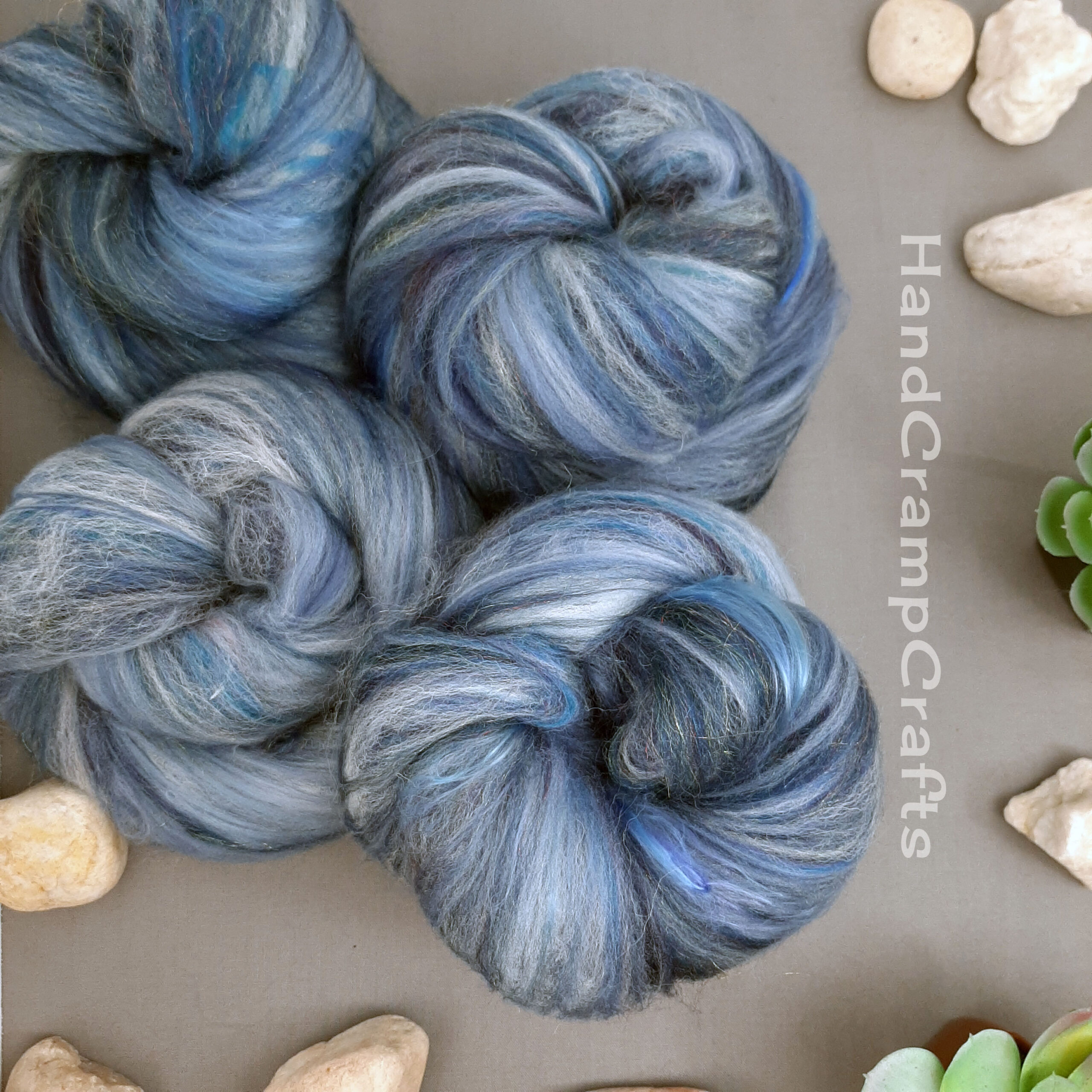 HatNotHate – 4.13 oz Wool Blend Art Batts for Spinning, Great For Beginner Spinners, Make A Hat
